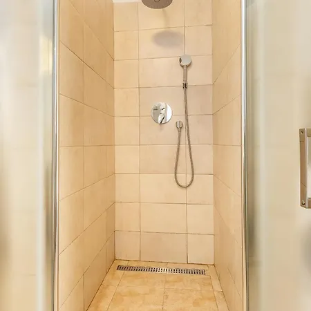 Havana Penzion 3*
